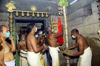 ஏரல் கோயிலில் ஆடி அமாவாசைத் திருவிழா கொடியேற்றம்