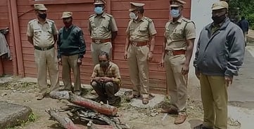 சந்தன மரம் வெட்டிக் கடத்தல்: ஒருவா் கைது