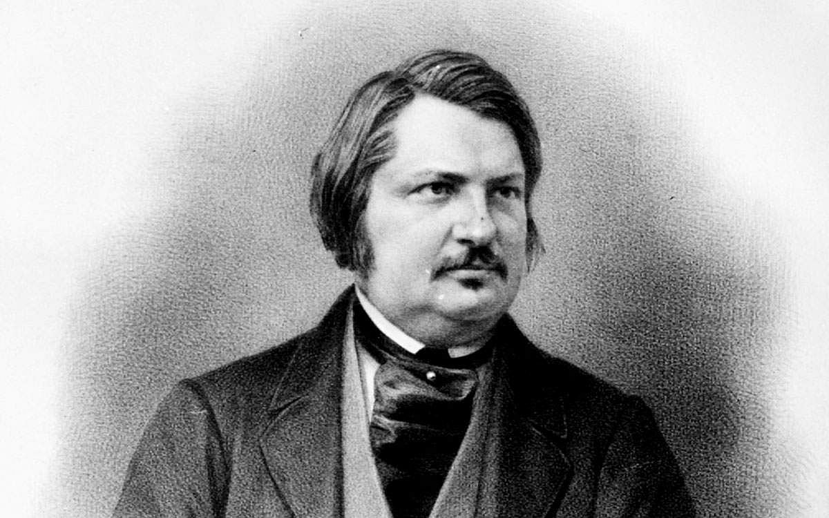 பகலில் காண முடியாது