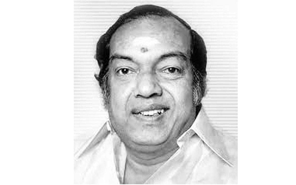 பலத்த கைதட்டல்