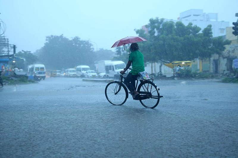 Heavy rain 