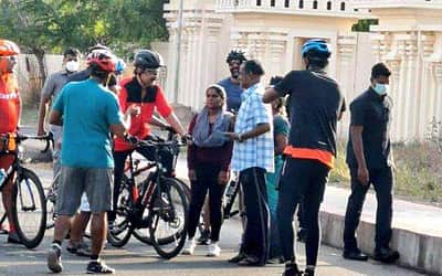 சைக்கிள் பயிற்சி மேற்கொண்ட முதல்வர் - புகைப்படங்கள்