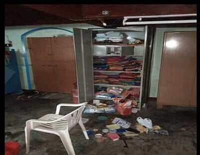 காரைக்குடி அருகே ஓய்வுபெற்ற வங்கி ஊழியர் வீட்டில் 50 பவுன் நகை, ரூ. 2 லட்சம் கொள்ளை