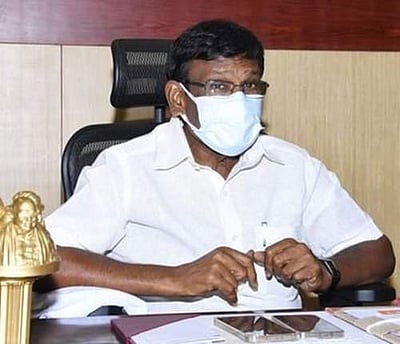 ராஜேந்திர பாலாஜி வீட்டிற்கு 1.5 டன் ஆவின் இனிப்பு வகைகள் இலவசமாக வழங்கப்பட்டுள்ளன:  அமைச்சா் சா.மு.நாசா் குற்றச்சாட்டு