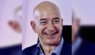 அமேசான் தலைமைச் செயல் அதிகாரி ஜெஃப் பெசோஸ் பதவி விலகல்