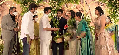 நடிகை சரண்யா மகள் திருமணம்: படங்கள்