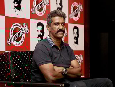 மக்கள் நீதி மய்யத்திலிருந்து விலகிய மகேந்திரன் திமுகவில் இணைகிறார்!