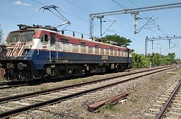 சிவகாசி வழியே வேளாங்கண்ணிக்கு 
வாராந்திர ரயில் மாா்ச் 18-இல் இயக்கம்