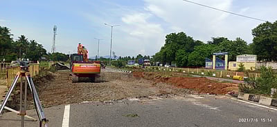 காக்காபாளையத்தில் மேம்பாலம் கட்டும் பணி தொடக்கம்