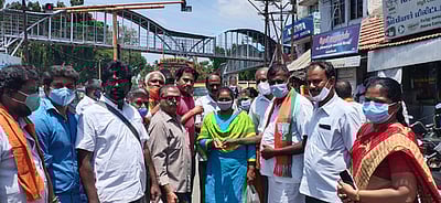 மத்திய அமைச்சராக எல்.முருகன் பொறுப்பேற்பு: நாமக்கல்லில் பாஜகவினா் கொண்டாட்டம்