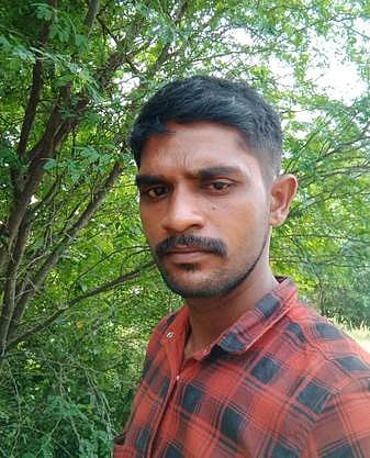 சங்கரன்கோவில் அருகே இளைஞா் மா்ம மரணம்: உறவினா்கள் மறியல்