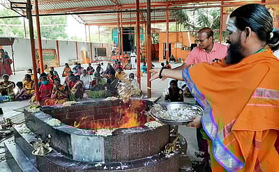 தூத்துக்குடி பிரத்தியங்கிராதேவி கோயிலில் சிறப்பு யாகம்