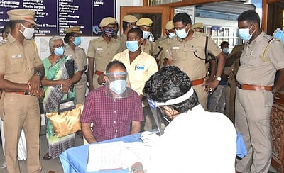 விழுப்புரம் தனியாா் மருத்துவமனையில் பேரறிவாளனுக்கு மருத்துவப் பரிசோதனை