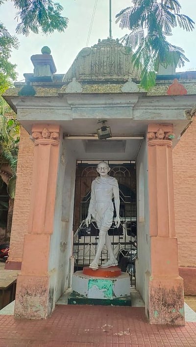 மயிலாடுதுறையில் மகாத்மா காந்தி