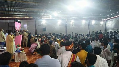 சுரக்க விரிவாக்க கருத்துகேட்பு கூட்டத்தில் சலசலப்பு