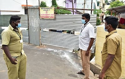 11 பேருக்கு கரோனா பாதிப்பு: வீட்டு வசதிவாரிய குடியிருப்பு தனிமைப்படுத்தப்பட்டது