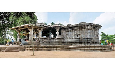 பட்சிராஜனின் பஞ்சமி வழிபாடு