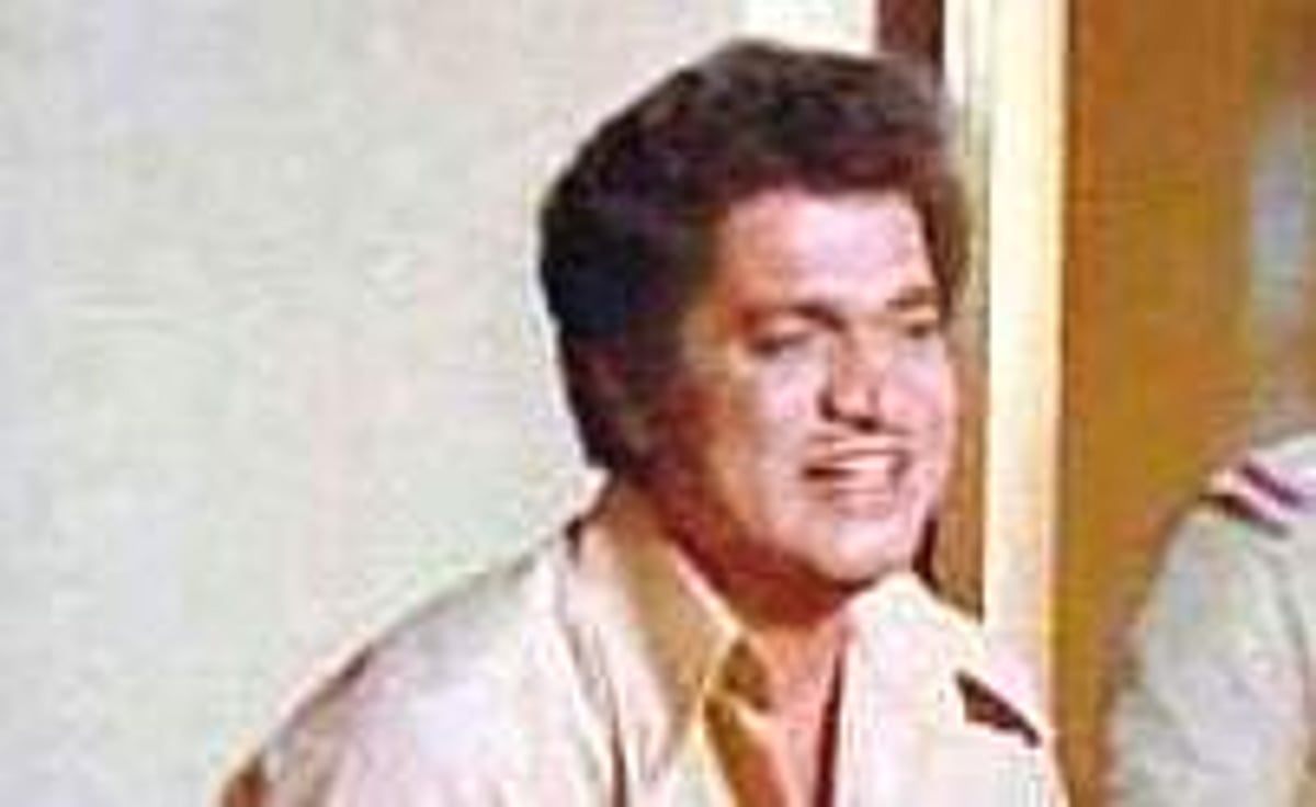 சுருளி எனும் வெகுளி