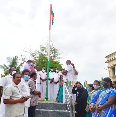 கீழையூரில் சுதந்திர தின விழா