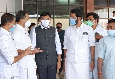 அதிகரிக்கும் கரோனா பரவல் - மத்திய சுகாதாரத்துறை அமைச்சர் கேரளம் வருகை