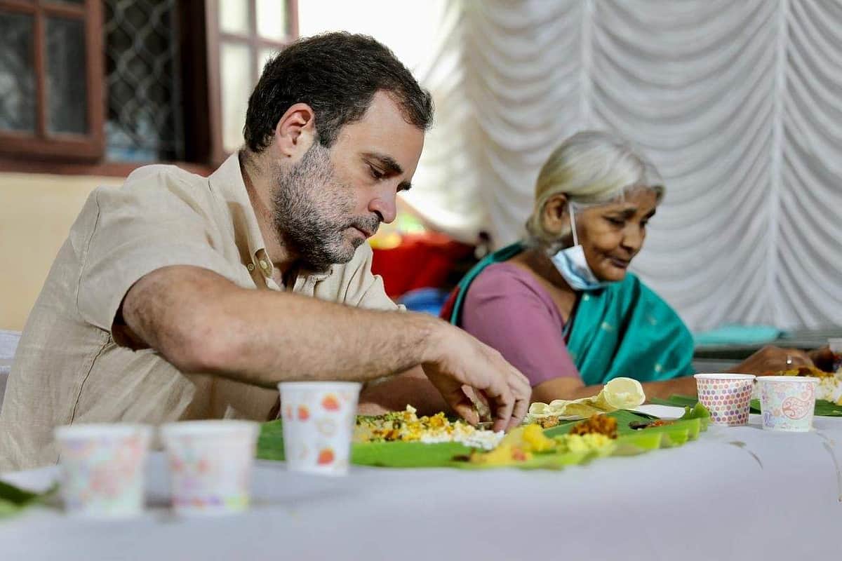 முதியோர் இல்லத்தில் மதிய உணவருந்திய ராகுல் காந்தி