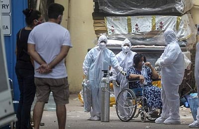 கரோனா இரண்டாம் அலையில் தமிழகத்தில் மட்டும் 53 மருத்துவர்கள் பலி