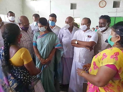 3 மாதங்களுக்கு ஒரு முறை தொழில் முனைவோா் குறைதீா் கூட்டம் நடத்த வலியுறுத்தல்