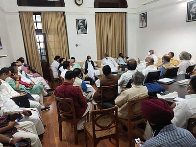 நாடாளுமன்ற எதிர்க்கட்சித் தலைவர்கள் நாளை(ஆக.3) ஆலோசனை