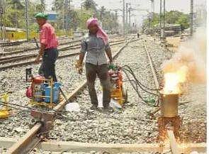 கூடுவாஞ்சேரி-தாம்பரம் இடையே 3-ஆவது பாதைப் பணி: இந்த மாத இறுதிக்குள் முடிக்க ரயில்வே திட்டம்