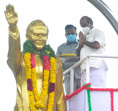 புதுவையில் ராஜீவ் காந்தி பிறந்த நாள்