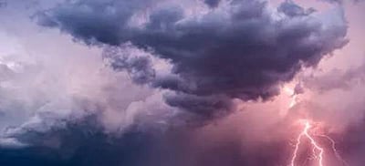 ராசிபுரம் சுற்றுவட்டார பகுதியில் வானத்தில் எழுந்த திடீர் இடி: மக்கள் அதிர்ச்சி