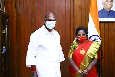 தமிழிசையுடன் ரங்கசாமி சந்திப்பு: பட்ஜெட் கூட்டத்தொடரில் பங்கேற்க அழைப்பு