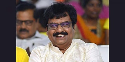 நடிகர் விவேக்கின் மரணத்துக்கு காரணம் தடுப்பூசியா?: மனித உரிமை ஆணையம் விசாரணை