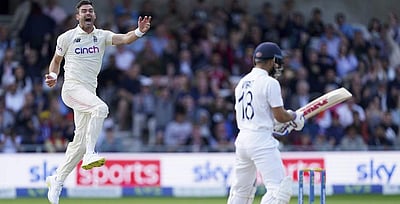 அசத்தும் ஆண்டர்சன்: நான்கு விக்கெட்டுகளை இழந்து இந்தியா தடுமாற்றம்