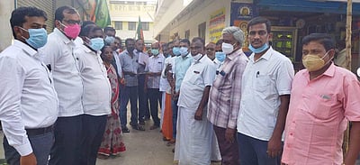 அவிநாசியை நகராட்சியாக்கக் கோரி பாஜகவினர் கையெழுத்து இயக்கம்