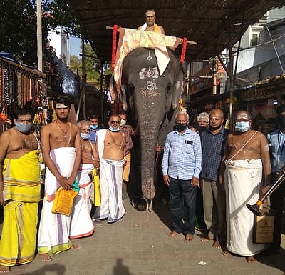 திருச்செந்தூா் கோயிலில் இன்று ஆவணித் திருவிழா கொடியேற்றம்