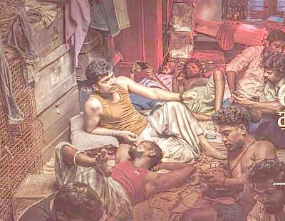 சிம்புவா இது ? : 'வெந்து தணிந்தது காடு' படத்தின் புதிய போஸ்டர் : மகிழ்ச்சியில் ரசிகர்கள்