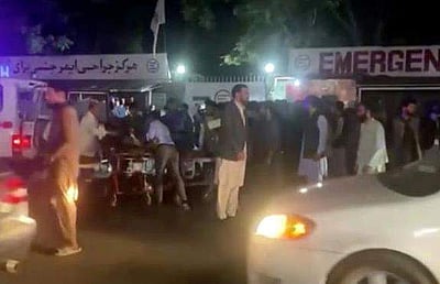 அழிவின் நாளை கண்முன் பார்த்தேன்...காபூல் விமான நிலையத்தில் காத்துக்கொண்டிருந்தவரின் திக் திக் நிமிடங்கள்