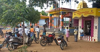 சங்கரன்கோவிலில் கோயில் பூட்டை உடைத்து தங்கம், வெள்ளி நகைகள் திருட்டு