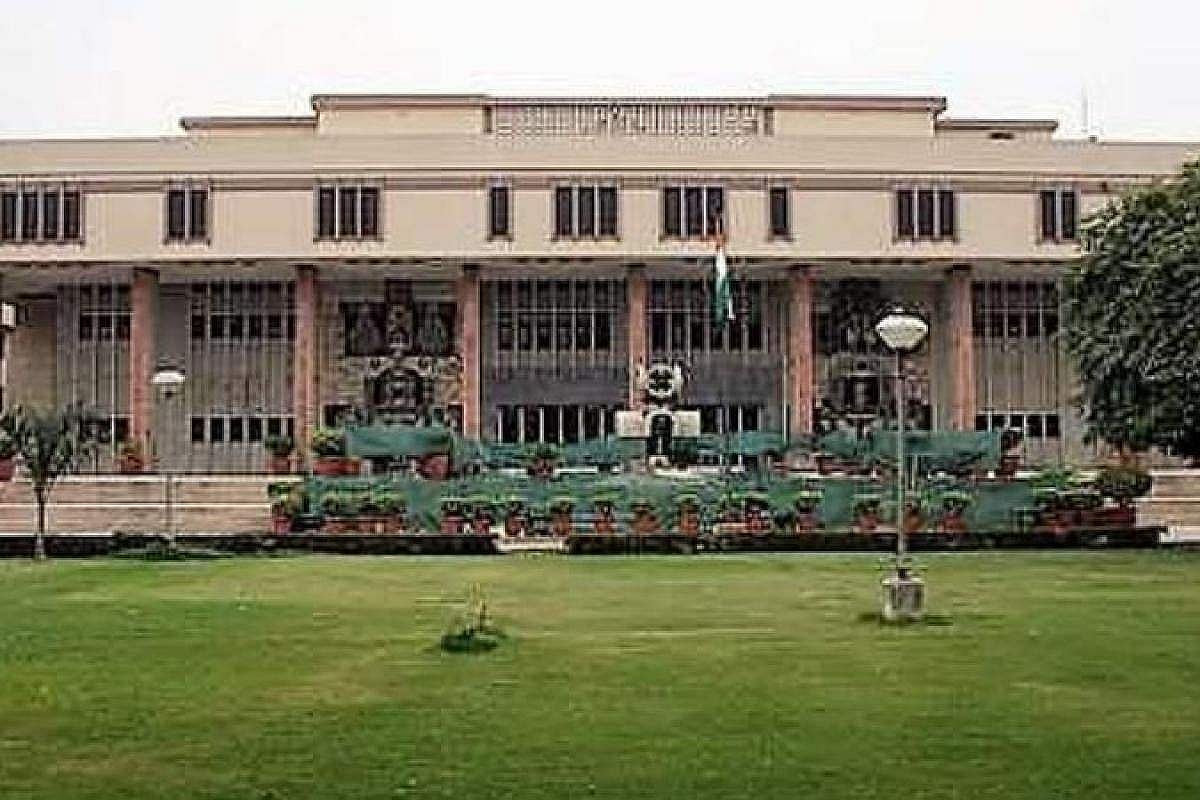 தலித் சிறுமி பாலியல் வழக்கில் கைதான 4 பேருக்கு எதிராக குற்றப்பத்திரிகை தாக்கல்