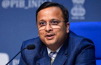 'கரோனாவுக்கு சிகிச்சைப் பெறுவோரில் தமிழகம் 5-வது இடம்'