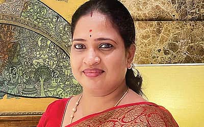 கே.பி.எஸ். பாட்டென்றால் சவால்தான்!