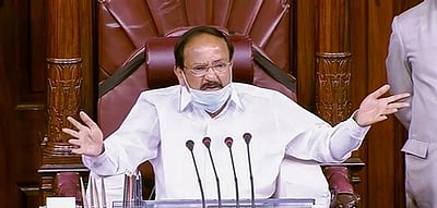 மாநிலங்களவை முடக்கும் எம்.பி.க்கள் சஸ்பெண்ட் செய்யப்படுவர்: வெங்கையா நாயுடு எச்சரிக்கை