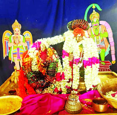 சிறுதாமூர் திருத்தலம்: கைத்தலம் பற்ற...