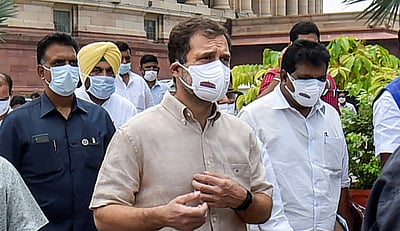 ‘ஒவ்வொரு இந்தியரின் போனையும் மோடி ஒட்டுக்கேட்டுள்ளார்’: ராகுல் காந்தி