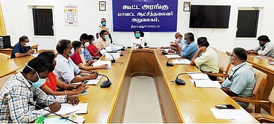 சிறு,குறு,  நடுத்தர தொழில் தொடங்க  இளைஞா்களுக்குப் பயிற்சி: திருப்பத்தூா் ஆட்சியா் அமா் குஷ்வாஹா