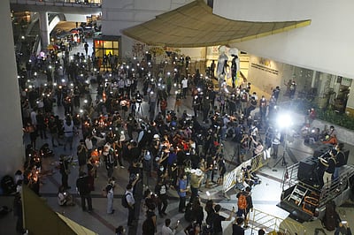 தாய்லாந்தில் அரசுக்கு எதிராகப் போராட்டம்