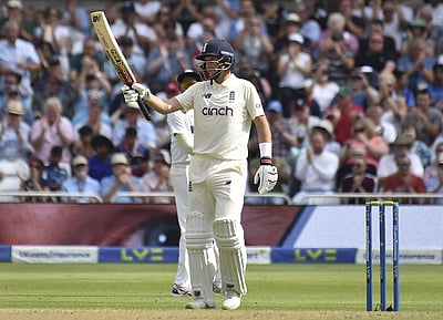 சதத்தை நெருங்கும் ரூட்: இங்கிலாந்து 140 ரன்கள் முன்னிலை