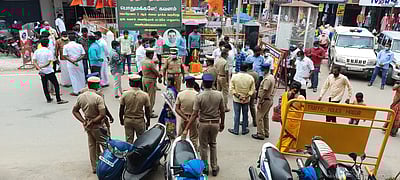 ஒசூரில் விநாயகா் சிலை வைத்து இந்து முன்னணியினா் வழிபாடு