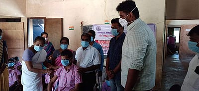 கூத்தாநல்லூர்: மனவளர்ச்சி குன்றிய 40 பேருக்கு கரோனா தடுப்பூசி